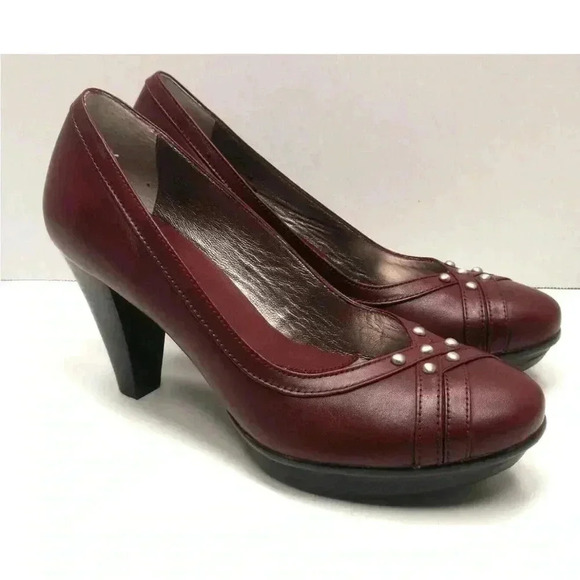 [US6] Blondo Canada Red Aquaprotect Leather Pumps  Womens Size US 6M - Picture 1 of 7